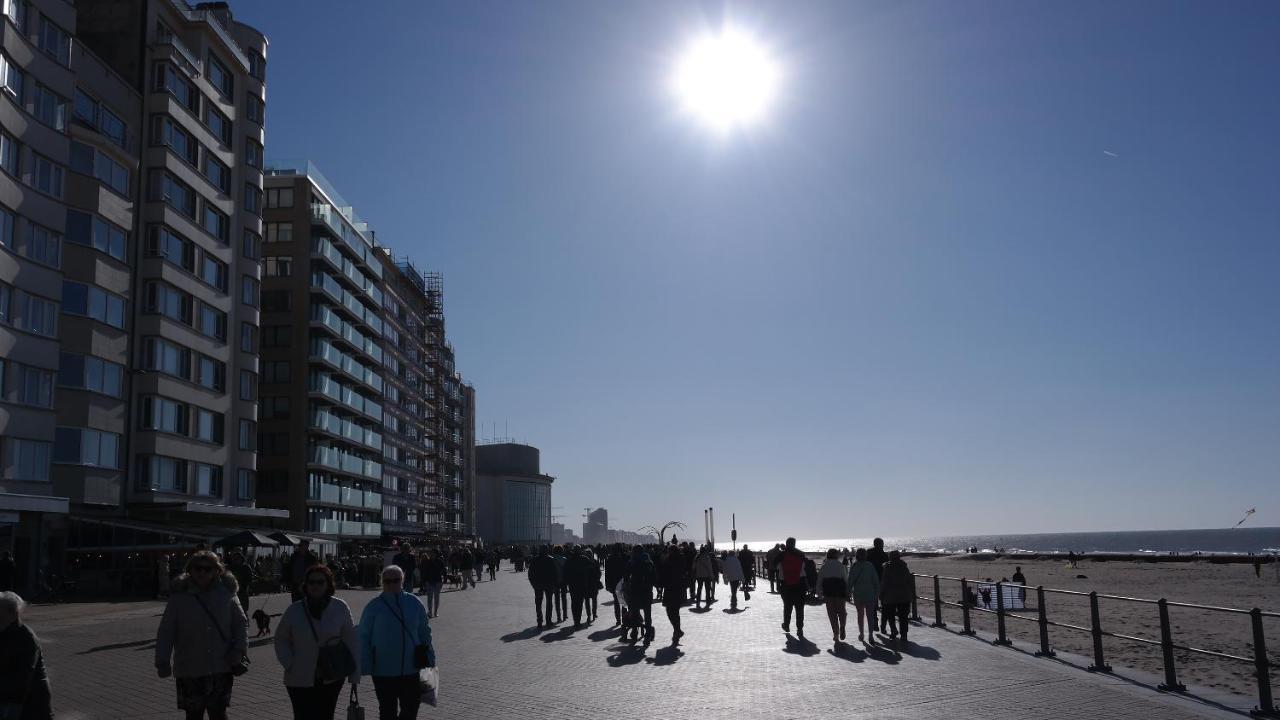 The Rooftop - A Trendy New Apartment With Airconditioning, Large Terrace & Free Parking 오스텐드 외부 사진